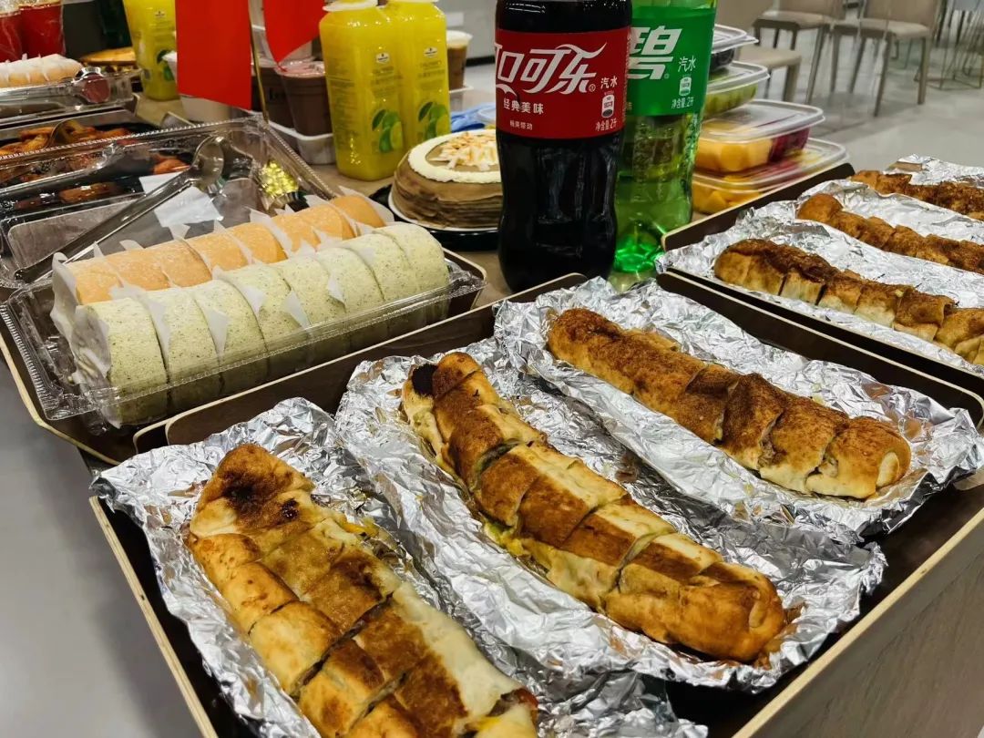 活动 | 东洲评估国庆主题冷餐会进行时