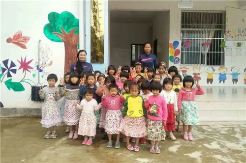 张海婴：以小家传大爱，热心志愿服务的他们最美