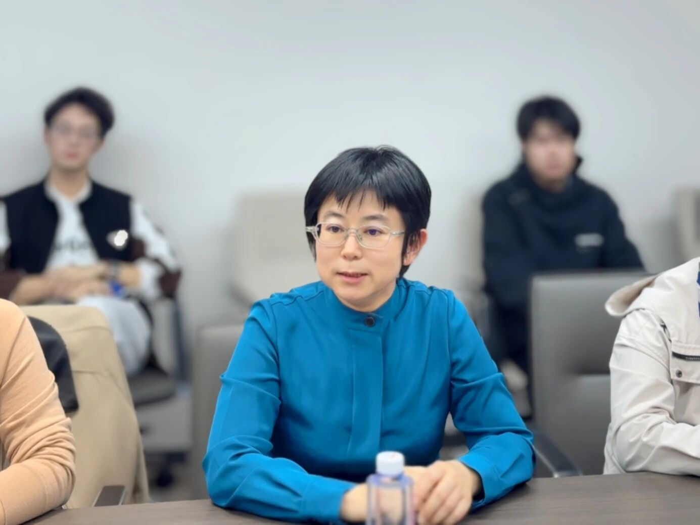 动态 | 上海财经大学财税投资学院师生来访我司，共探人才成长发展路径